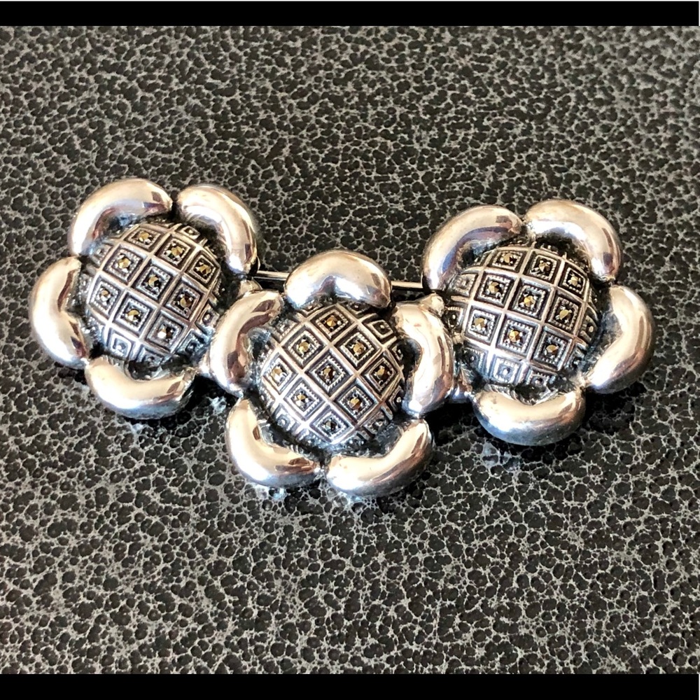 Vintage Sterling Silver Marcasite Pin